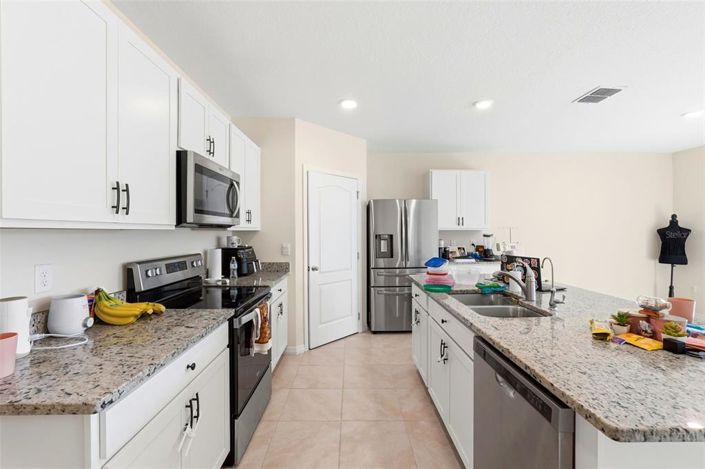 Image No.8-4 Bed House for sale