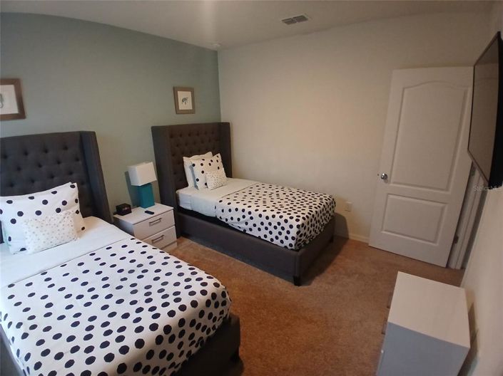 Image No.37-5 Bed House for sale