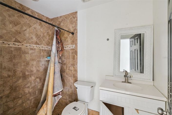 Image No.14-3 Bed House for sale