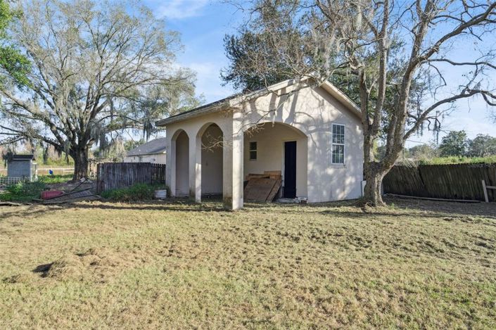 Image No.24-3 Bed House for sale