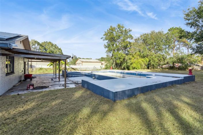 Image No.26-3 Bed House for sale