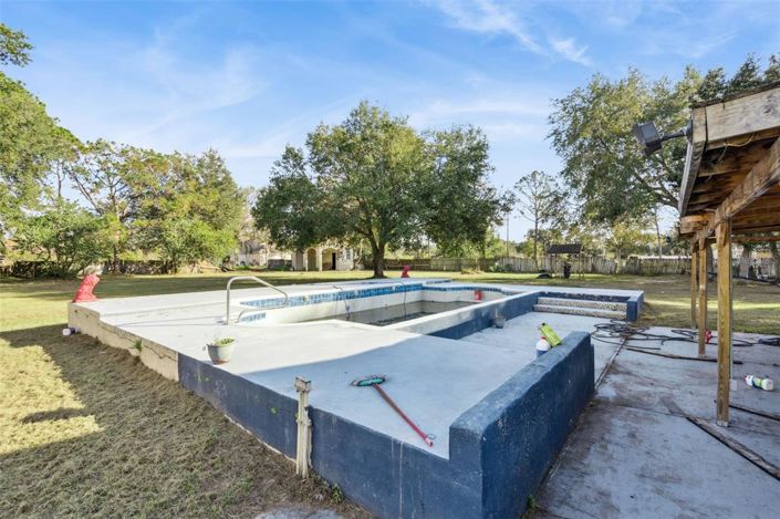 Image No.28-3 Bed House for sale