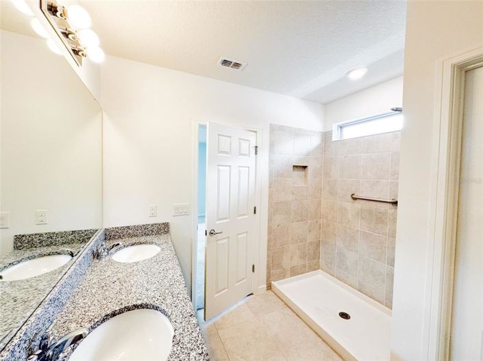 Image No.27-Maison de 4 chambres à vendre à Saint John