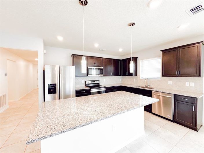 Image No.6-Maison de 4 chambres à vendre à Saint John