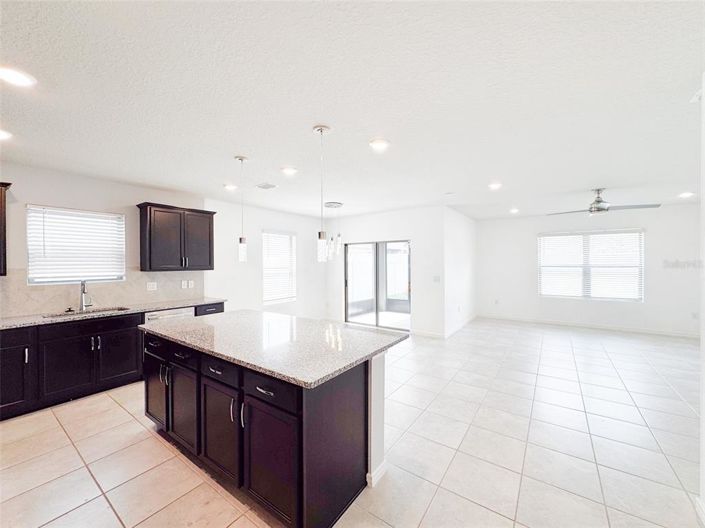 Image No.9-Maison de 4 chambres à vendre à Saint John