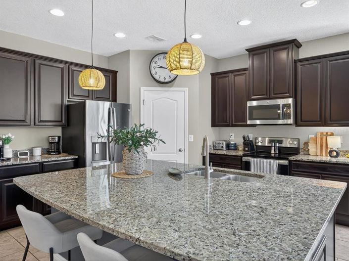 Image No.3-3 Bed House for sale