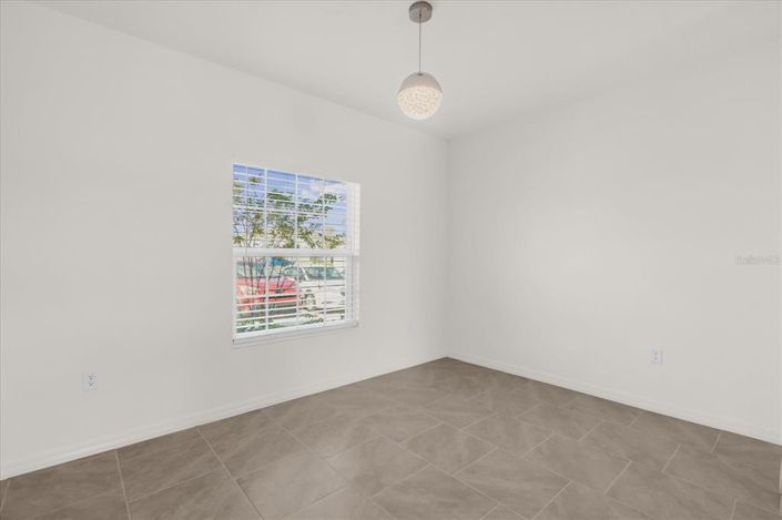 Image No.6-3 Bed Townhouse for sale