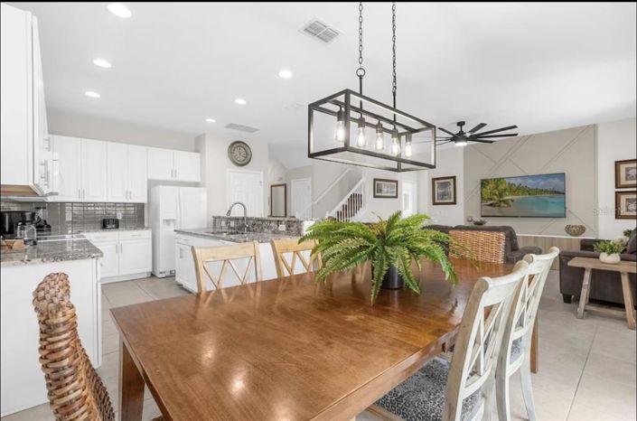 Image No.11-6 Bed House for sale