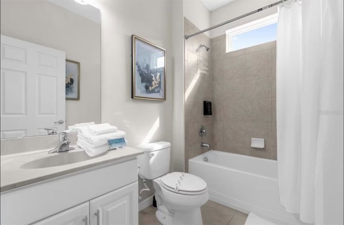 Image No.31-6 Bed House for sale