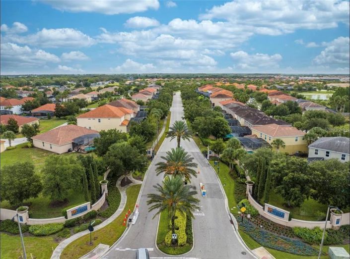 Image No.56-6 Bed House for sale