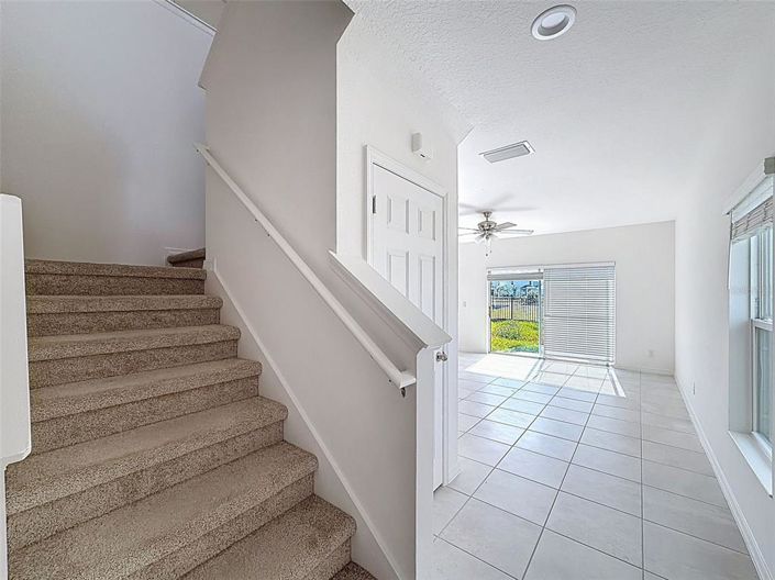 Image No.17-4 Bed House for sale