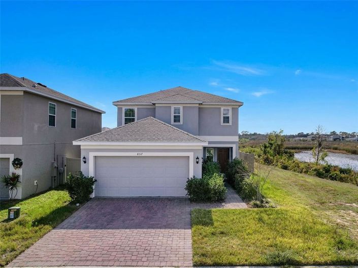 Image No.2-4 Bed House for sale