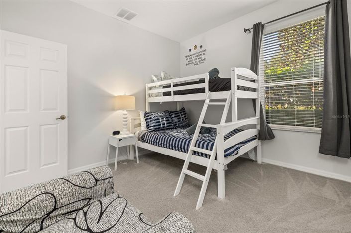 Image No.19-5 Bed House for sale