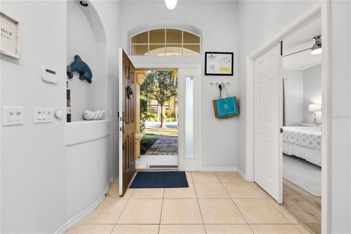 Image No.3-5 Bed House for sale