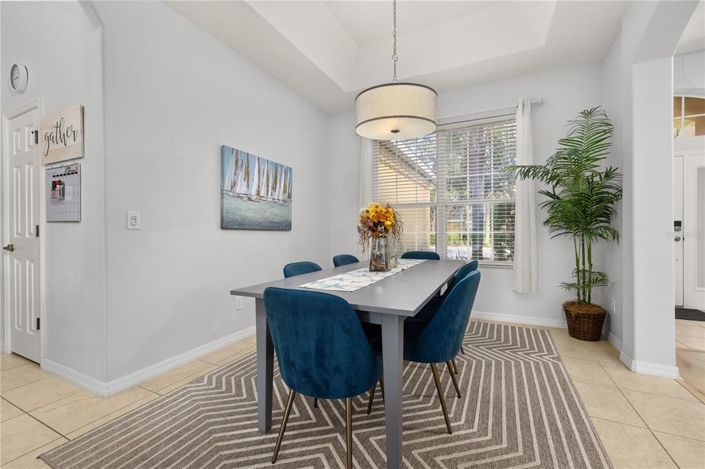 Image No.6-5 Bed House for sale