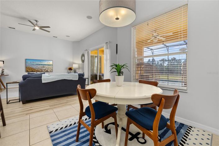 Image No.8-5 Bed House for sale