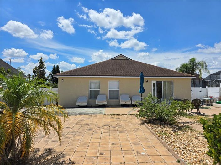 Image No.26-3 Bed House for sale