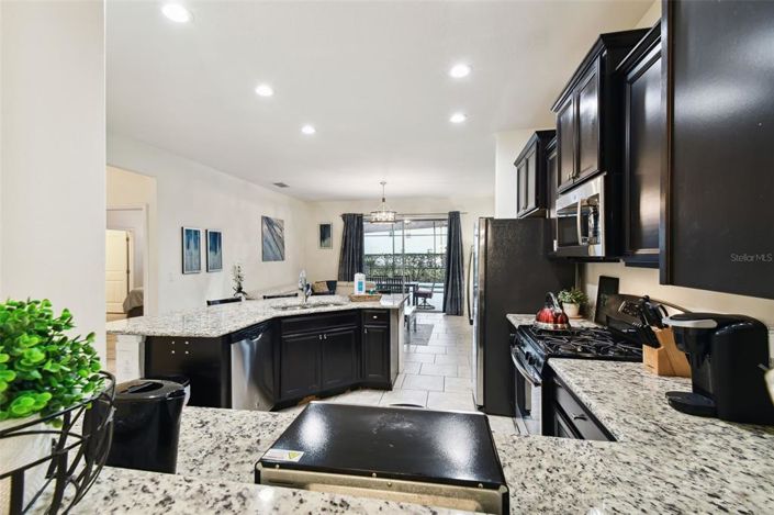 Image No.14-5 Bed House for sale