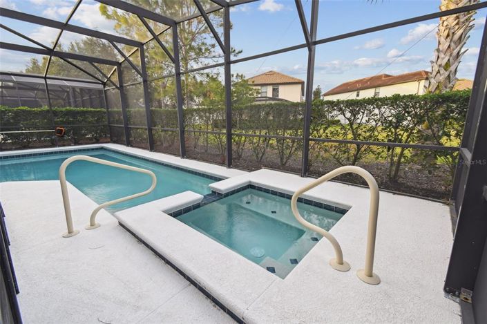 Image No.2-5 Bed House for sale