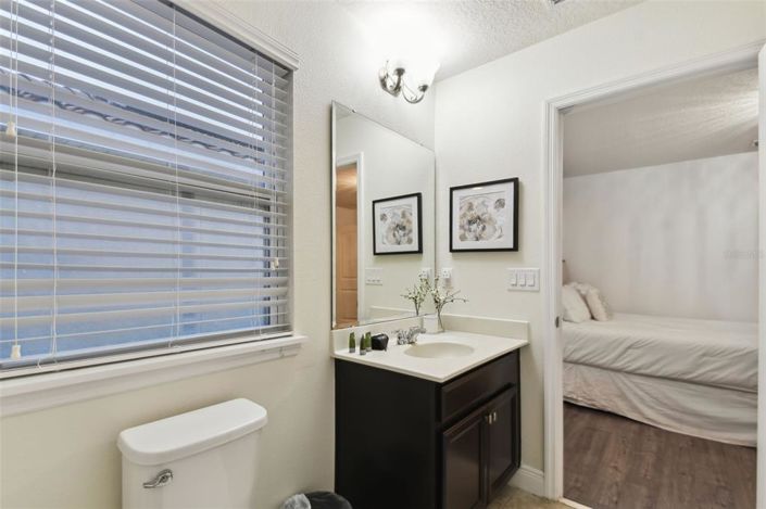 Image No.35-5 Bed House for sale