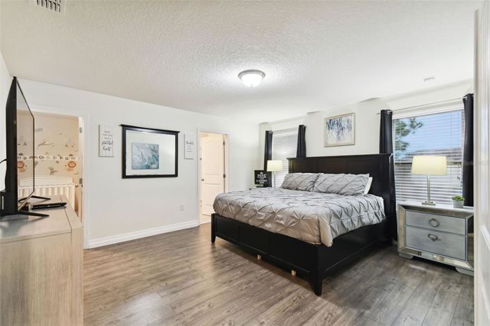 Image No.39-5 Bed House for sale