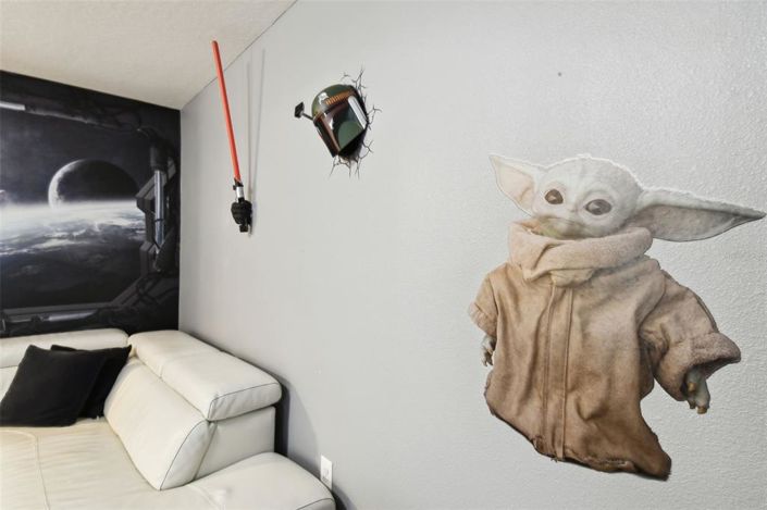 Image No.51-5 Bed House for sale