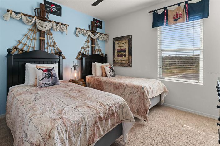 Image No.29-4 Bed Townhouse for sale