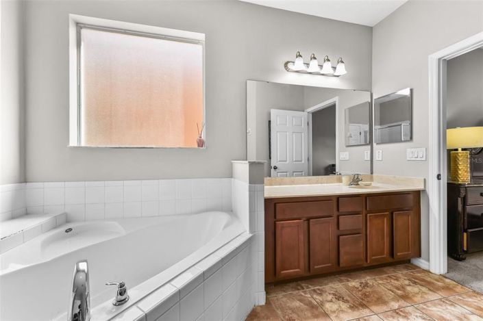 Image No.24-Maison de 5 chambres à vendre à Saint John