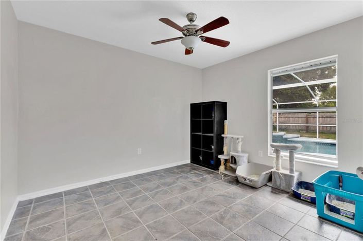 Image No.16-Maison de 4 chambres à vendre à Saint John