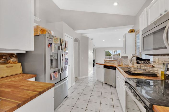 Image No.7-Maison de 4 chambres à vendre à Saint John