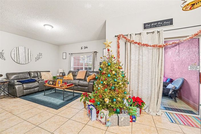 Image No.8-Maison de ville de 4 chambres à vendre à Saint John