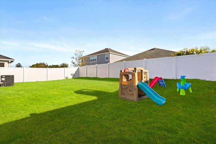 Image No.24-4 Bed House for sale