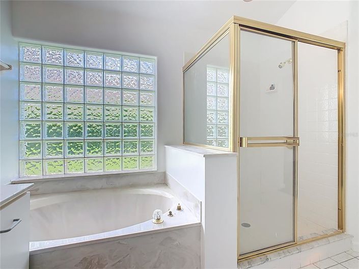 Image No.17-Maison de 4 chambres à vendre à Saint John