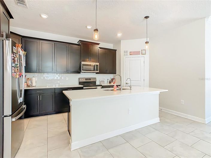 Image No.6-Maison de 4 chambres à vendre à Saint John