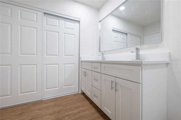 Image No.13-4 Bed House for sale