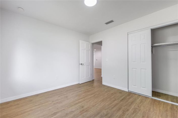 Image No.17-4 Bed House for sale