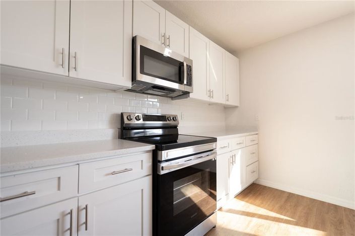 Image No.28-4 Bed House for sale