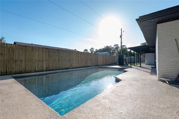 Image No.34-4 Bed House for sale