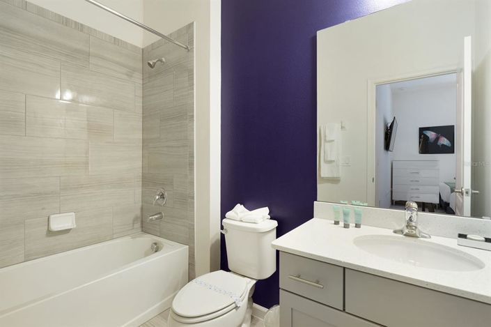 Image No.17-11 Bed House for sale