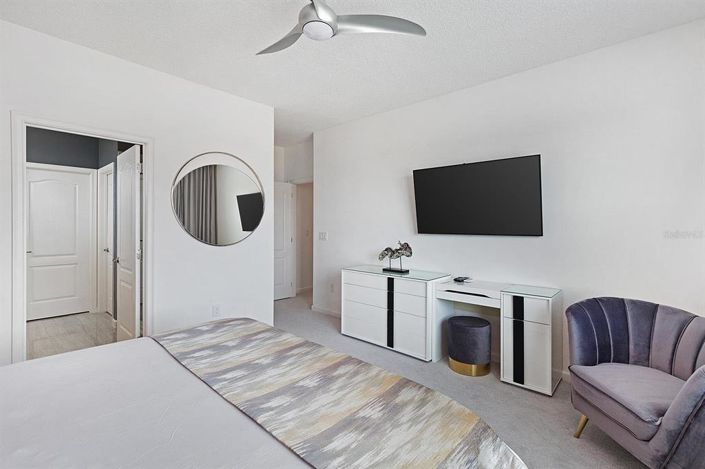 Image No.8-11 Bed House for sale