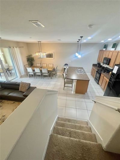 Image No.22-4 Bed Townhouse for sale