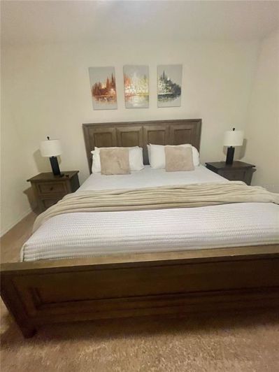 Image No.27-4 Bed Townhouse for sale