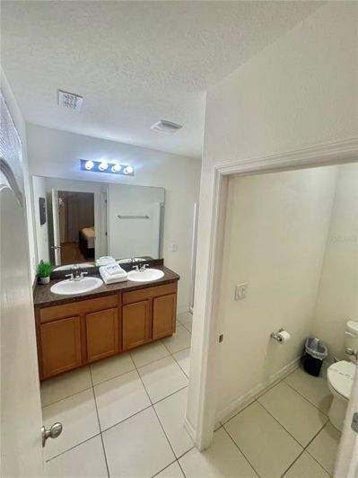 Image No.29-4 Bed Townhouse for sale