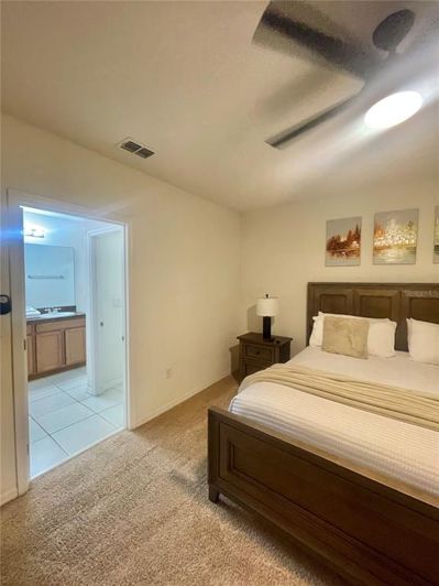 Image No.30-4 Bed Townhouse for sale