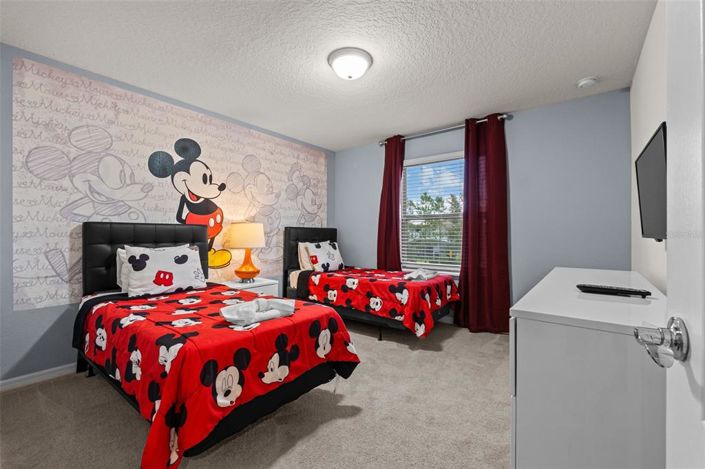 Image No.30-6 Bed House for sale