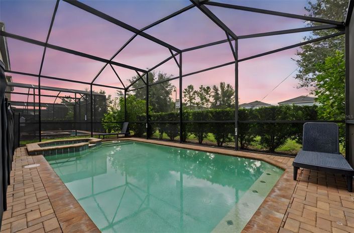 Image No.49-6 Bed House for sale