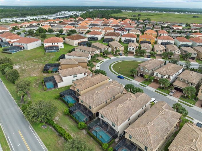 Image No.55-6 Bed House for sale