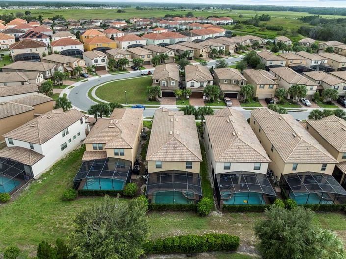 Image No.56-6 Bed House for sale