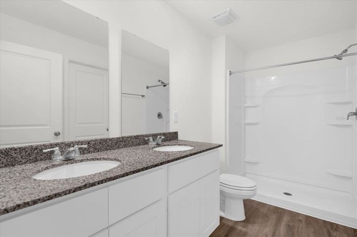 Image No.17-4 Bed House for sale