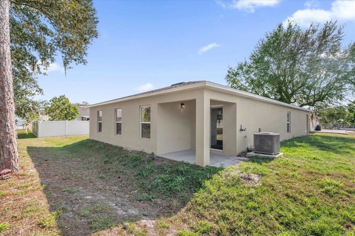 Image No.30-4 Bed House for sale